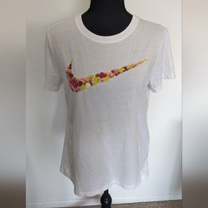 Nike White Shirt Sleeve Tee with Floral Logo, size medium